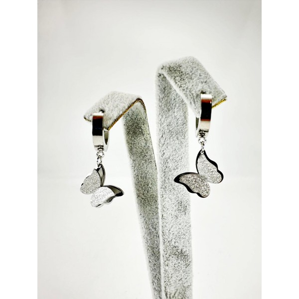 Gümüş Kelebek Detaylı Küpe